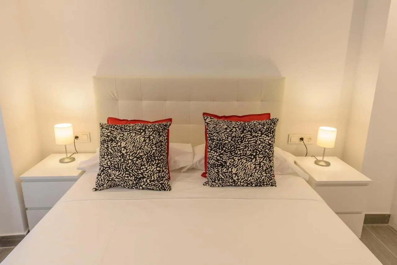 Apartamentos Constitucion By Renthas Málaga Daire